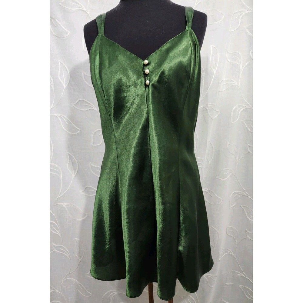 Cacique Lingerie Women Size Large Green One Piece Satin Dazzle